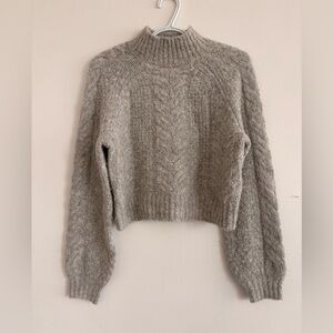 Aritzia Cropped Alpaca Sweater Grey Size Small